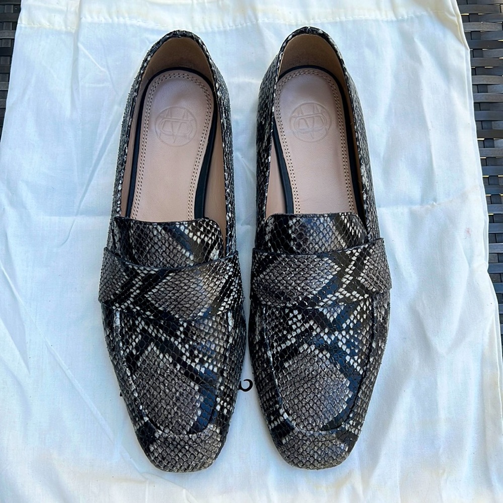 Massimo Dutti Snakeskin Loafers